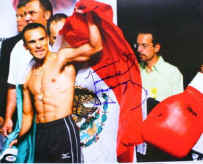 JUAN MANUEL MARQUEZ SIGNED BOXING 16x20 PHOTO PSA/DNA