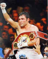 Oscar De La Hoya Autographed Picture - Auth 16x20 Jsa