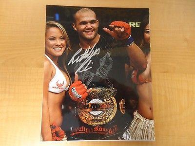 Robbie Lawler "Ruthless" SIGNED AUTOGRAPHED "MMA" UFC 8x10 Pic. A